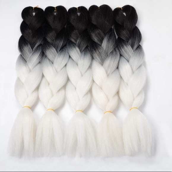 5 packs of Black WHITE ombré braiding hair *NWT
? main image 5